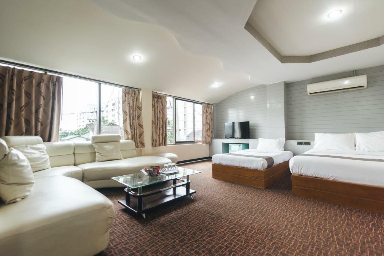K.S.Pavilion Hotel Nakhonratchasima Dış mekan fotoğraf